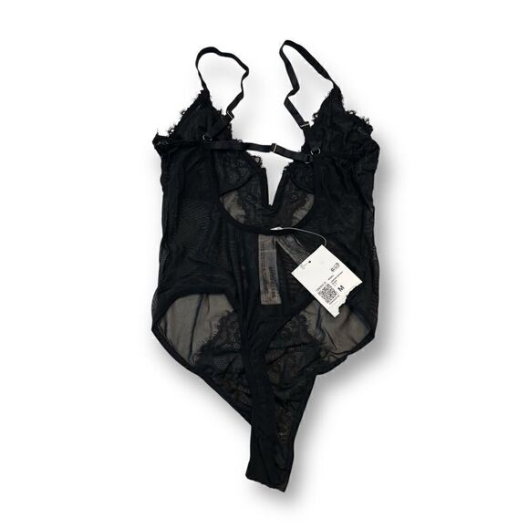 Forever 21 Black Lace Sheer Lingerie Thong Bodysuit Size Medium NWT - Picture 3 of 5